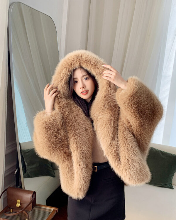 Women's Green Fur Faux Fox Fur Hooded Coat - Image 6